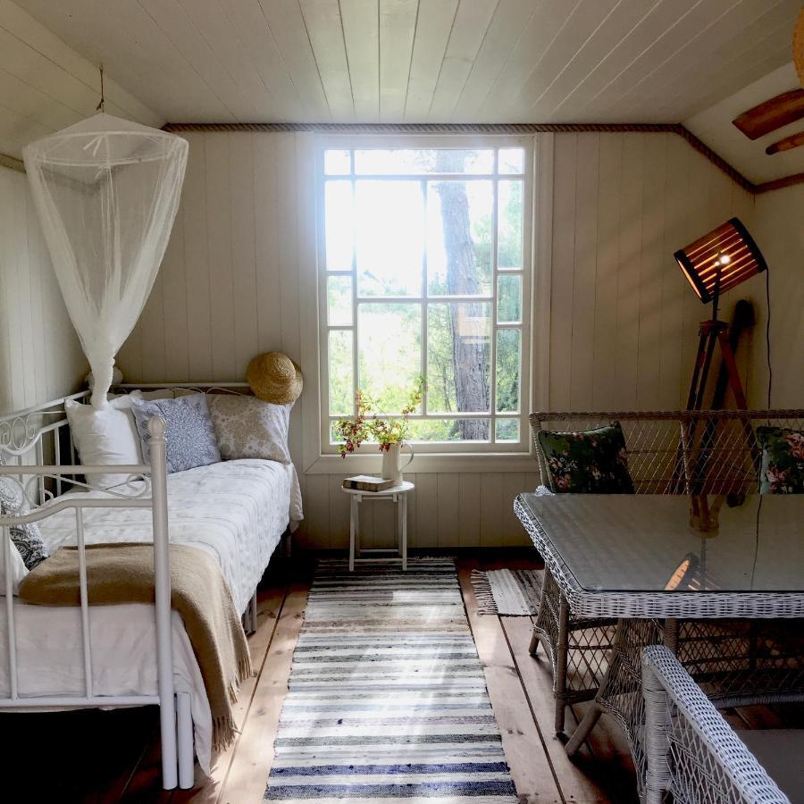 Paehkli Seaside Cottage With Cozy Outdoor Patio Koiguste Bagian luar foto